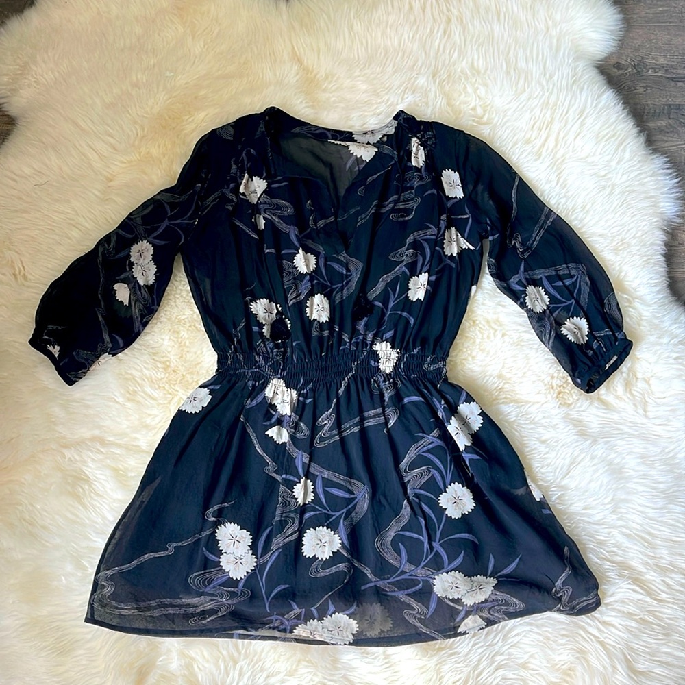 Club Monaco 100% Silk dress